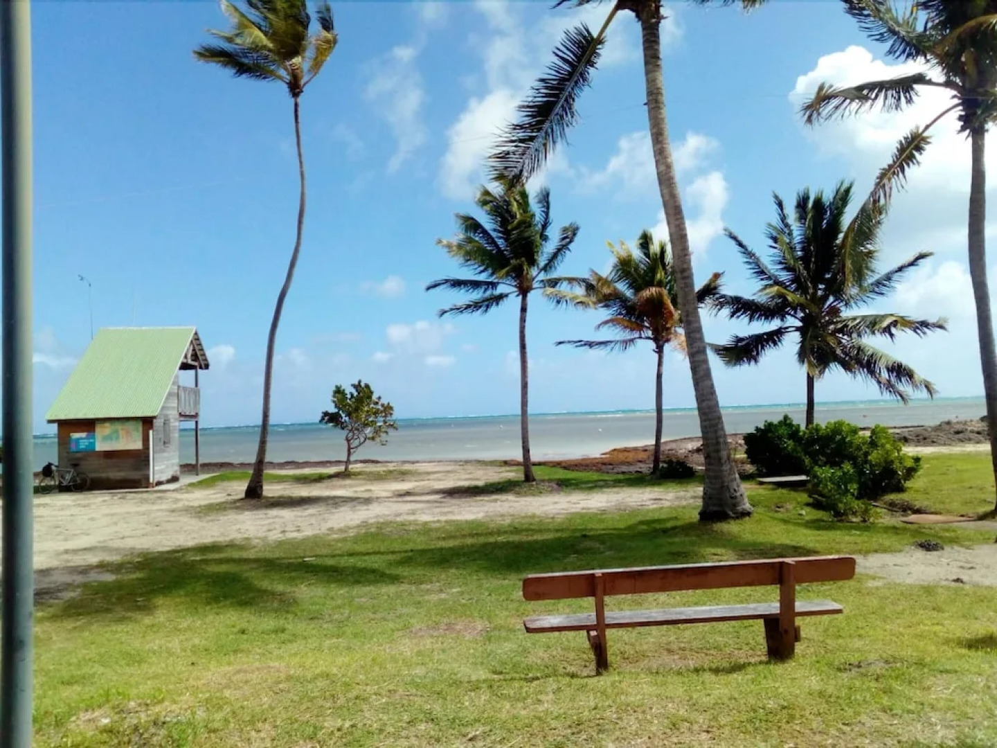 House With one Bedroom in Le Vauclin, With Pool Access, Enclosed Garde