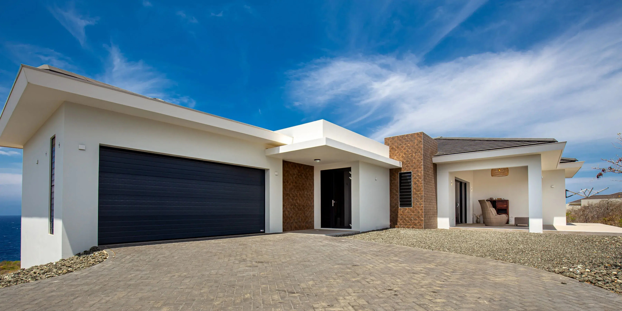 270 Ocean View From Private Infinity Pool - Colourful & Modern Villa