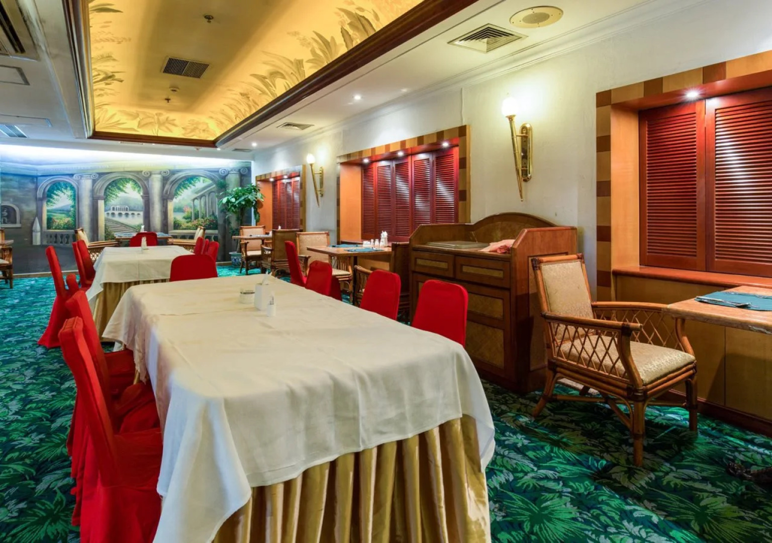 Beijing Scitech Hotel