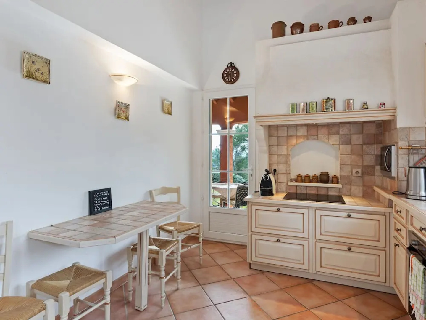 Holiday Home (LOG160)