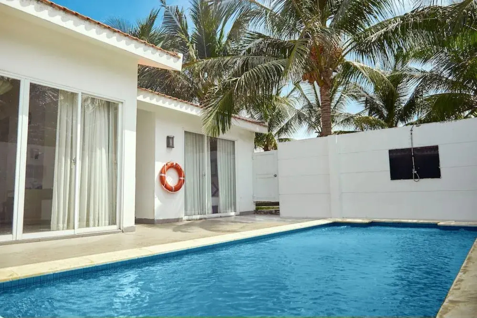 Silver Beach Resort Ke Ga