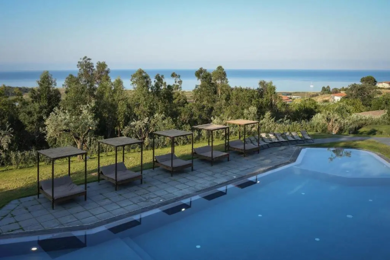 HANG LOOSE COTTAGE Hotel Resort 4 stelle Gizzeria Calabria