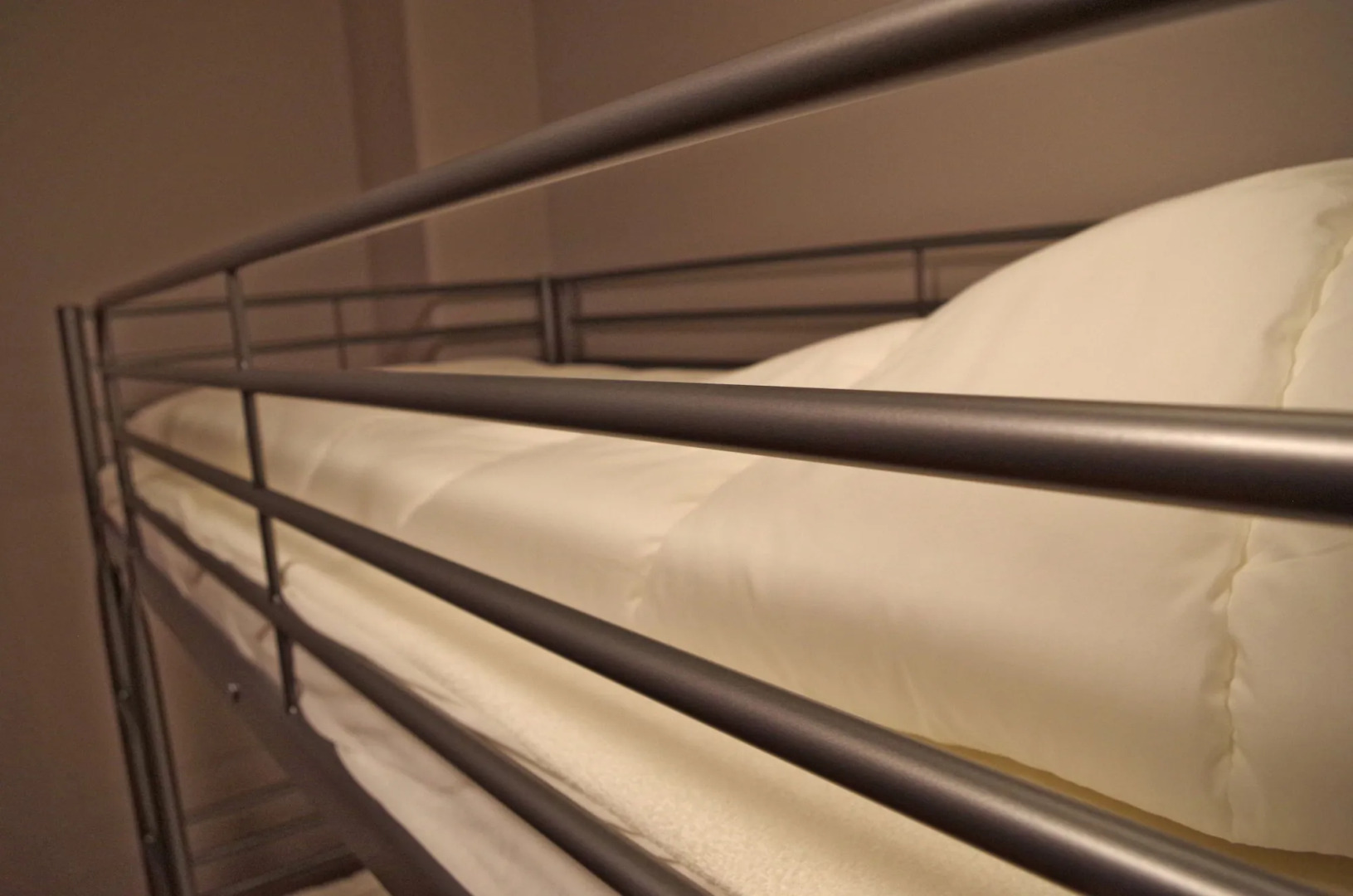 Spoton Hostel & Sportsbar