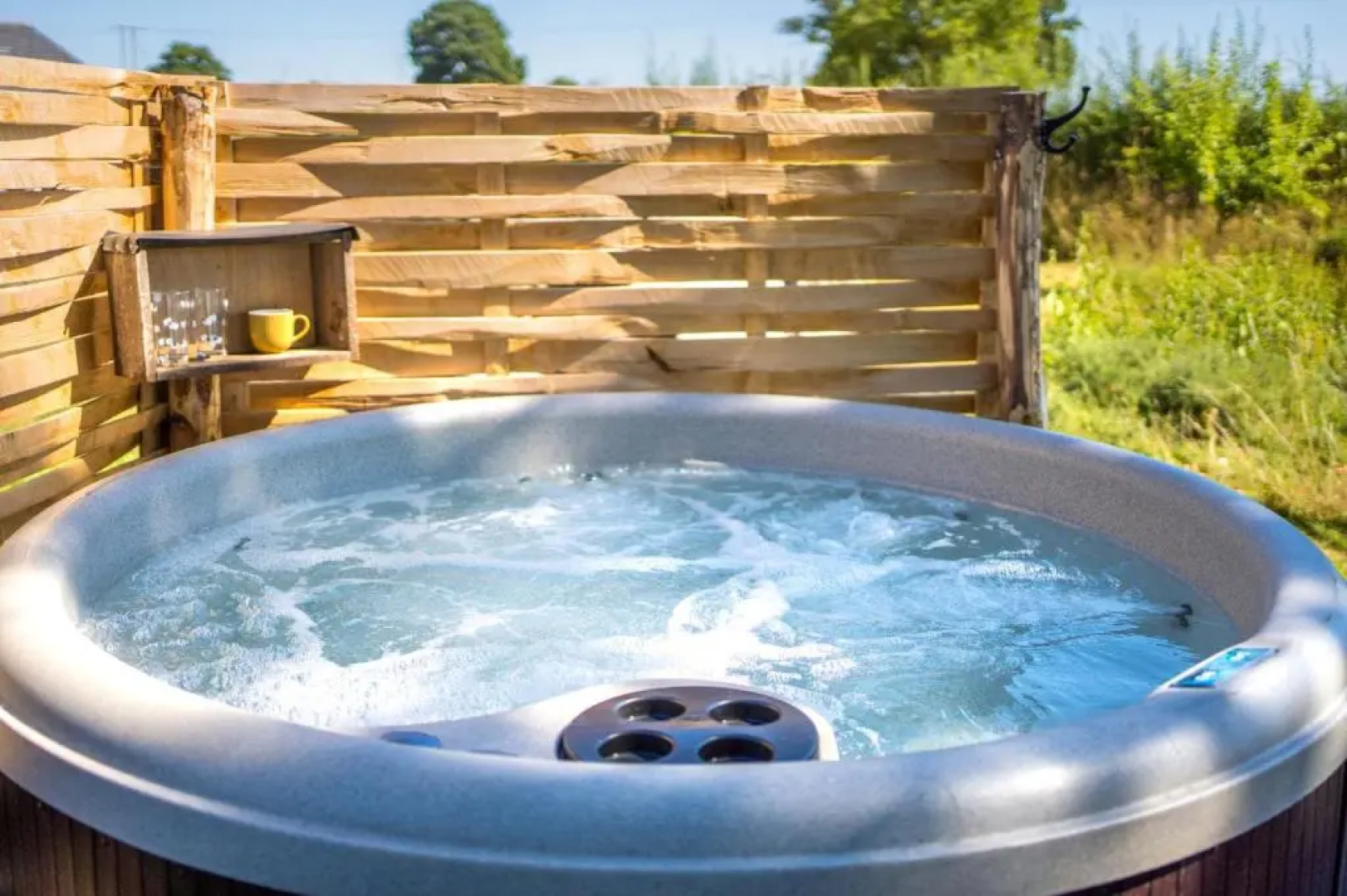 The Hideaway Hut - 1 Bed Shepherds Hut - Dodmarsh