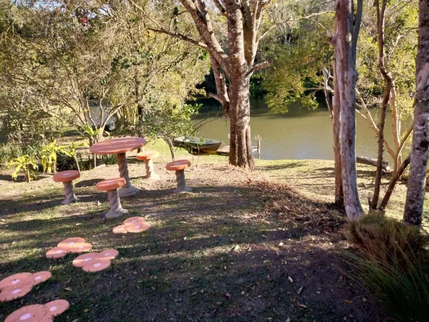 Pousada E Pesqueiro Chico Bento