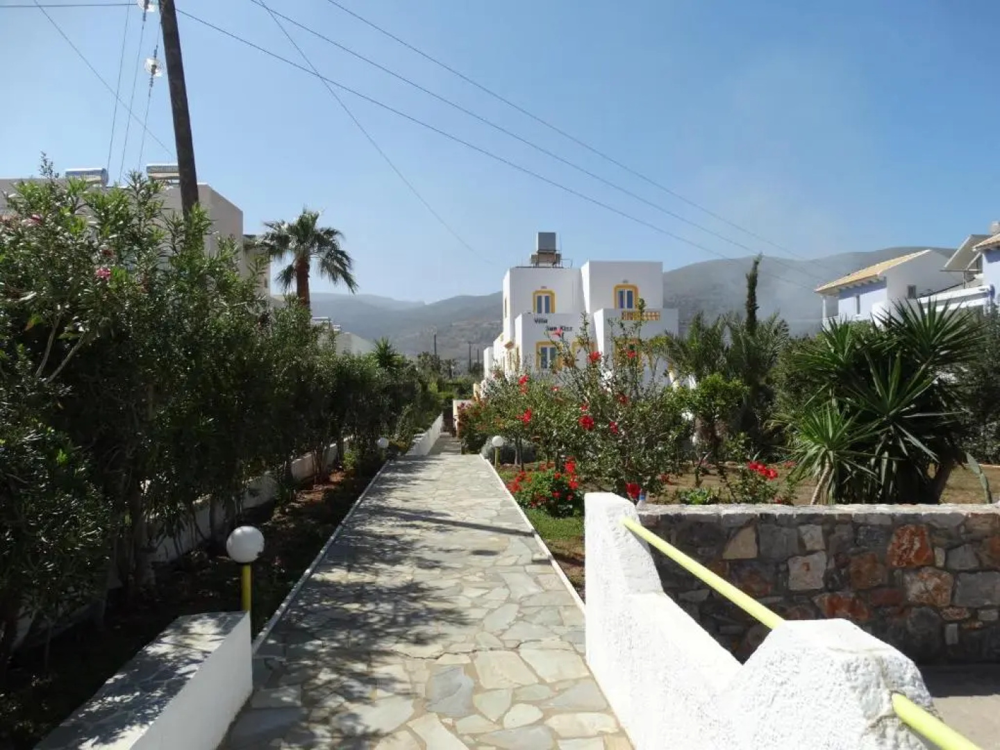 Villa Sun Kiss Apartments