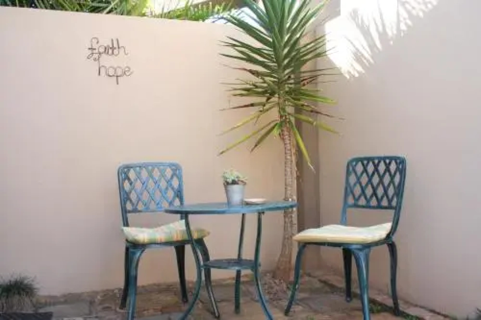 Jenvey House Selfcatering Apartments & BnB