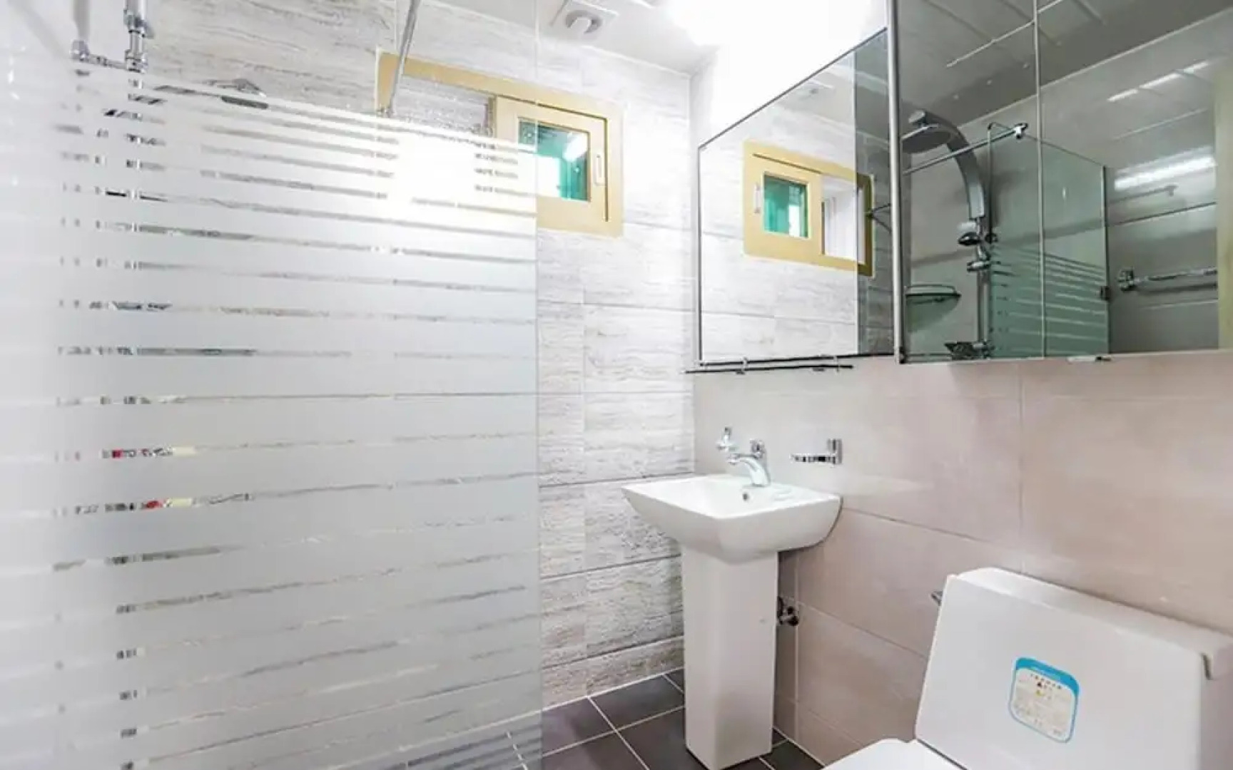 Four Seasons Pension Jecheon