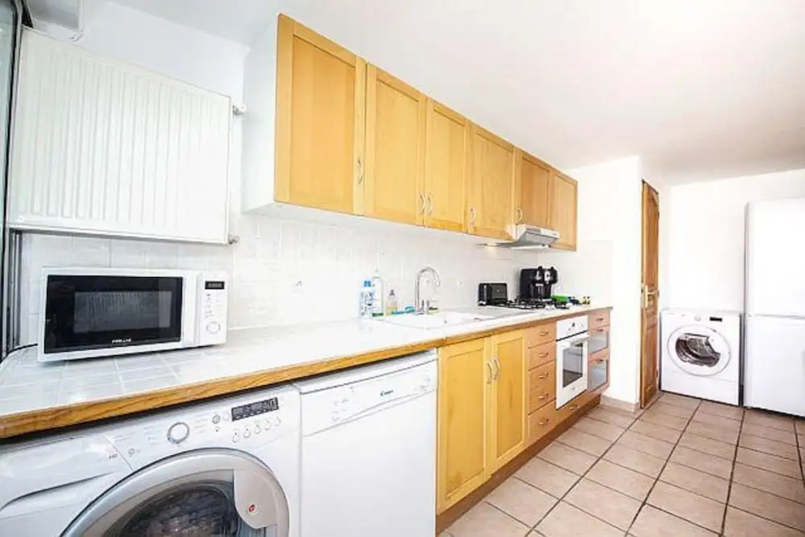 Villa House with Panoramic View on Paris