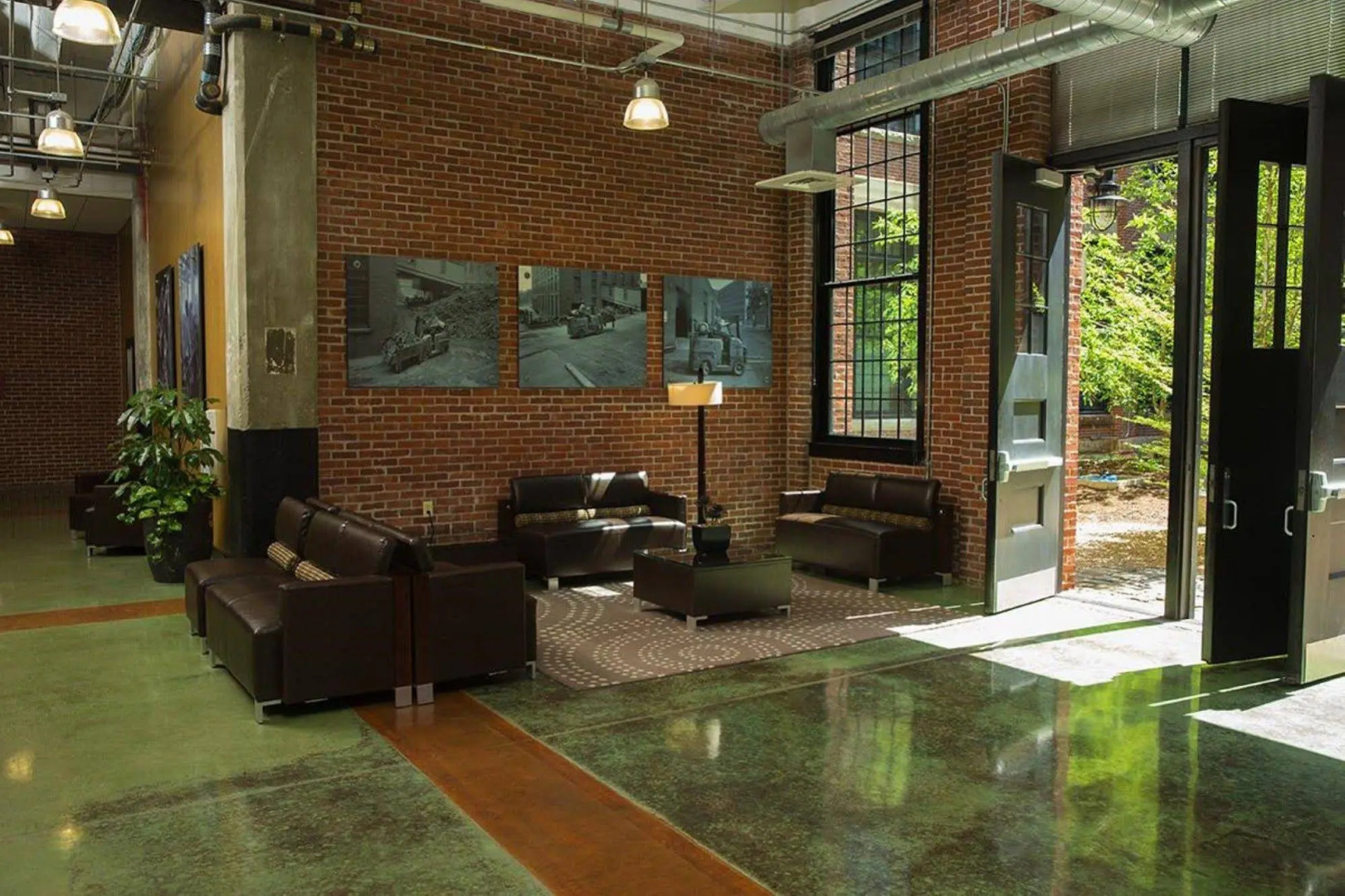 Global Luxury Suites at the Mill