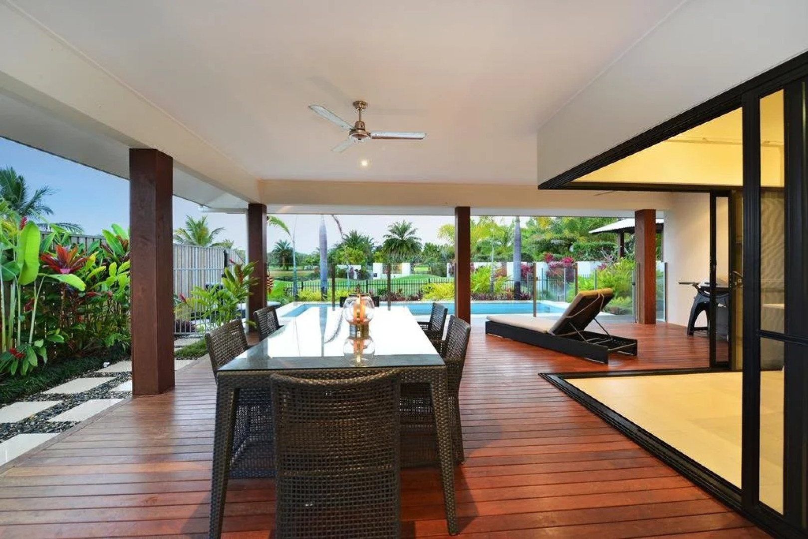 17 Cascade House - Luxury Holiday Home