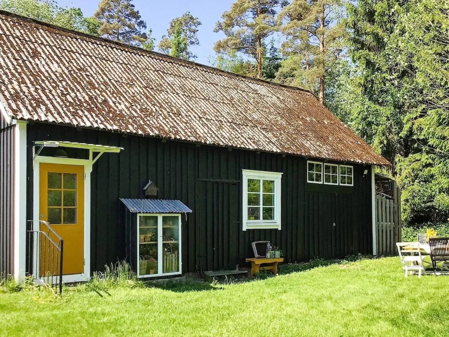 Country Cottage Near Ullared