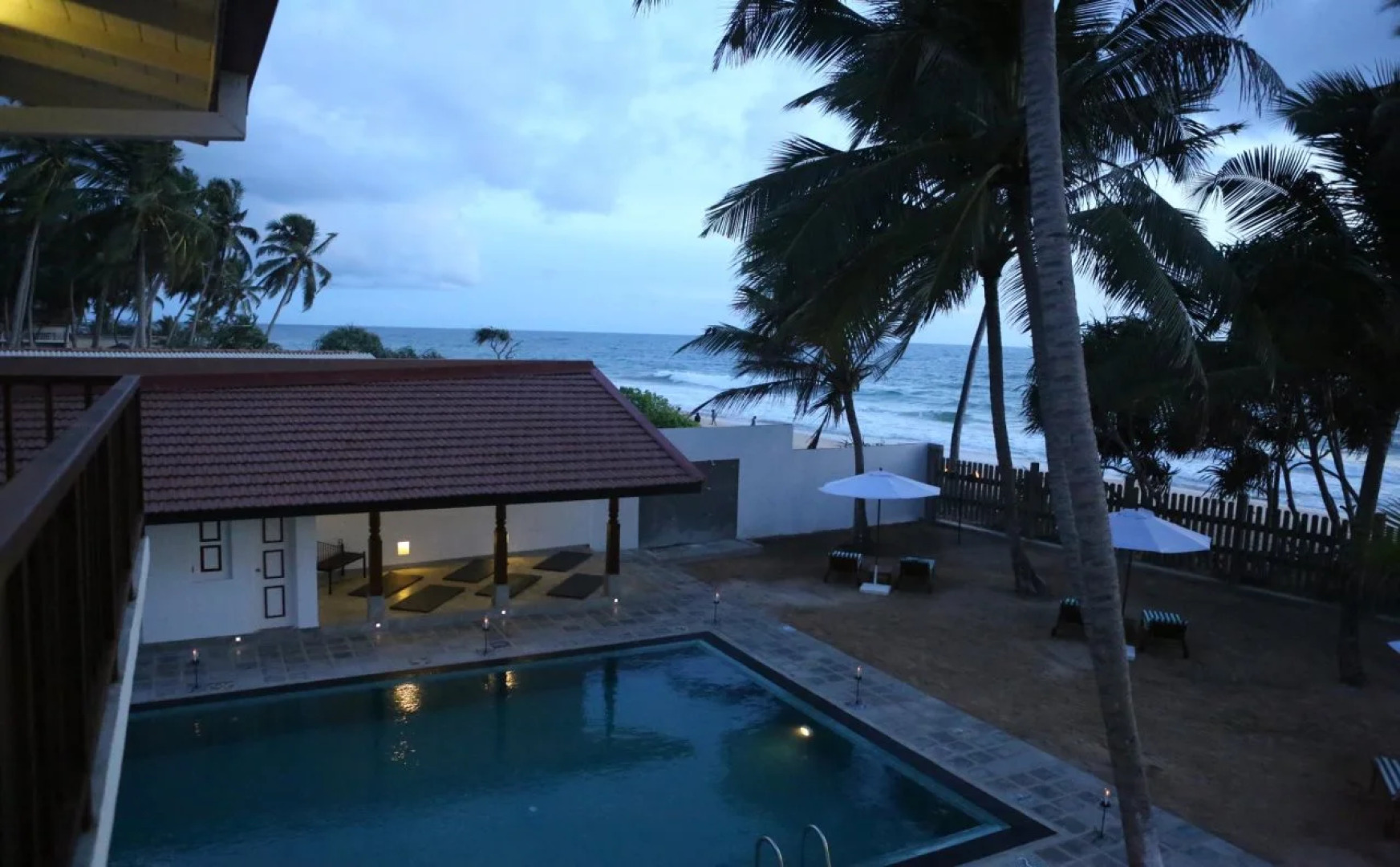 The Beach Hotel Oasis Bridge