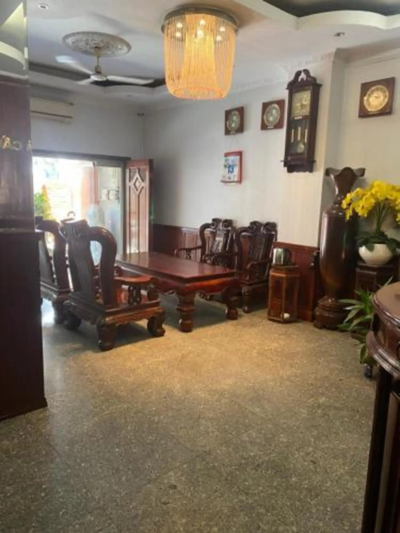 Song Cau Hotel