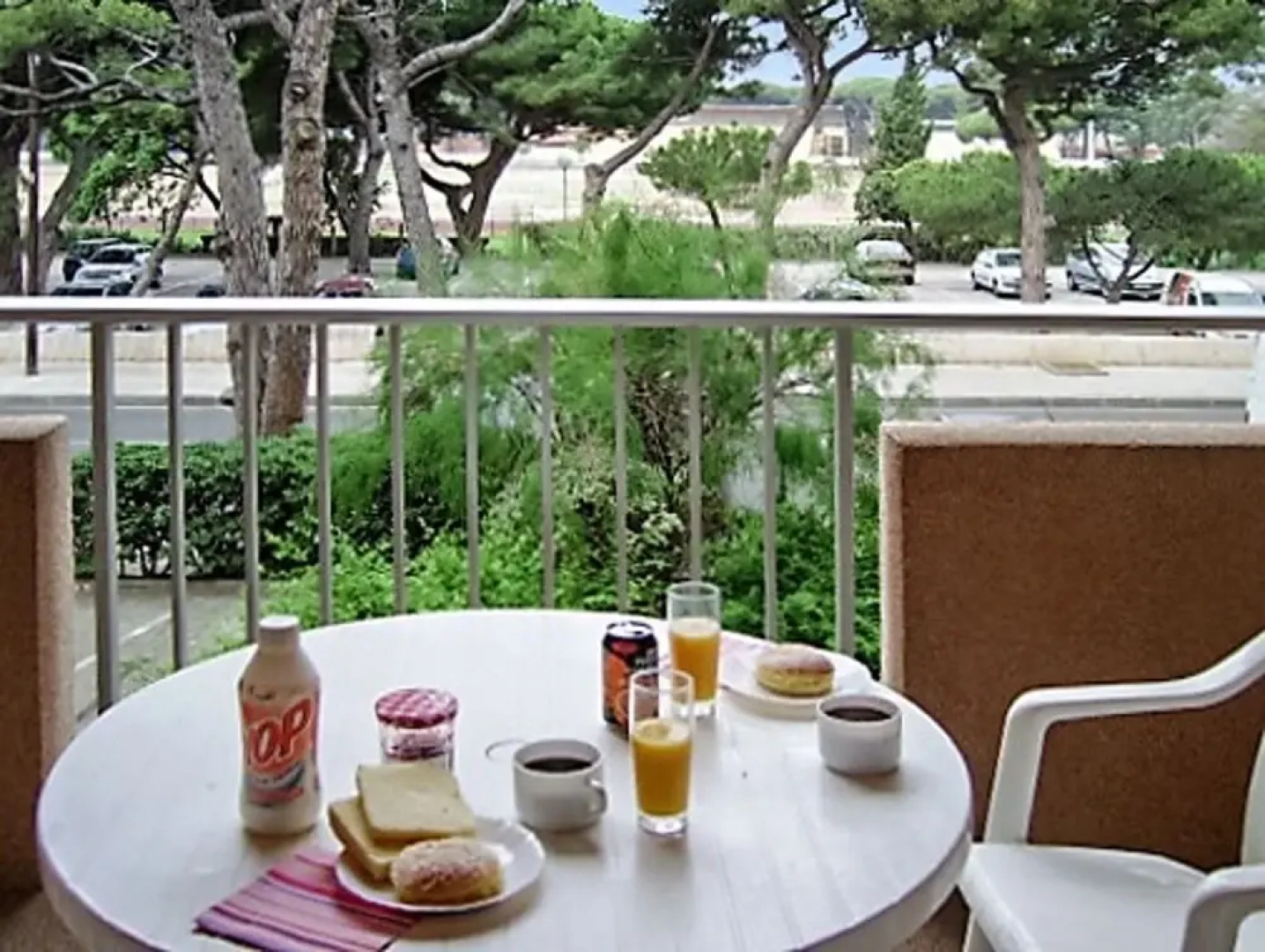 Apartment rue de la Mediterranee