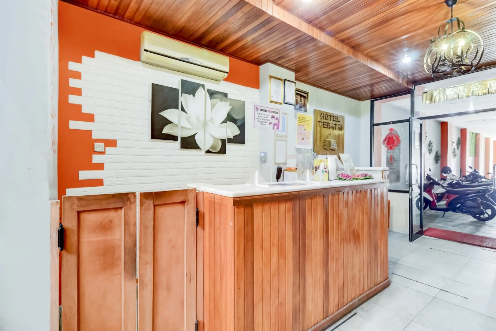 OYO 90048 Teratai Bekasi Guesthouse