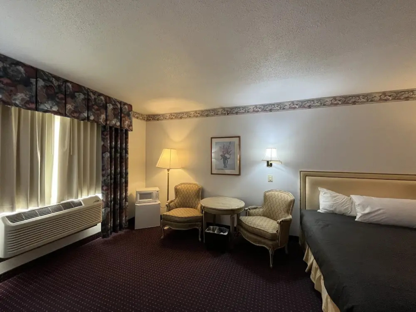 Presque Isle Inn & Convention Center