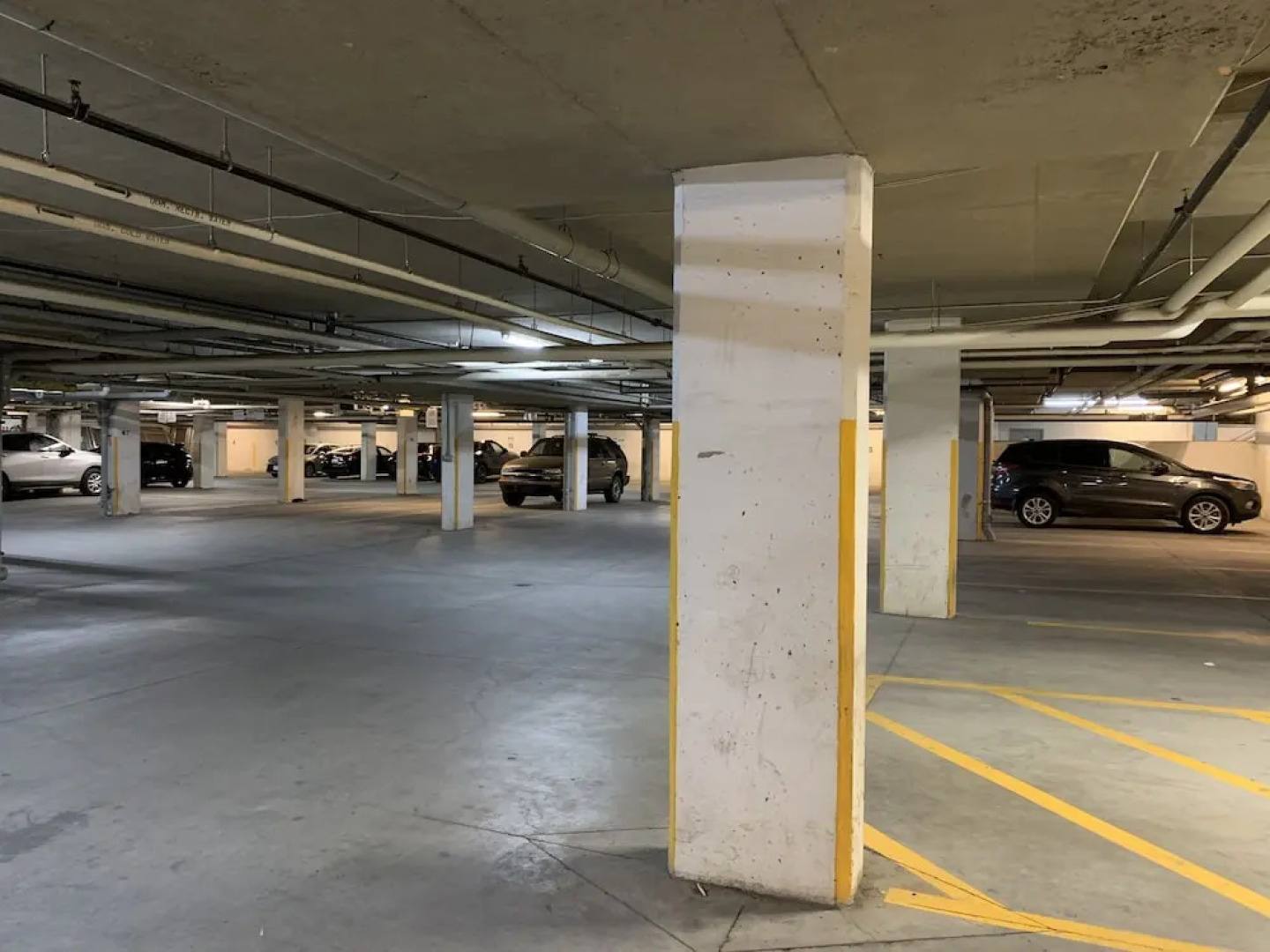 Luxurious One Bedroom Suite WindTower