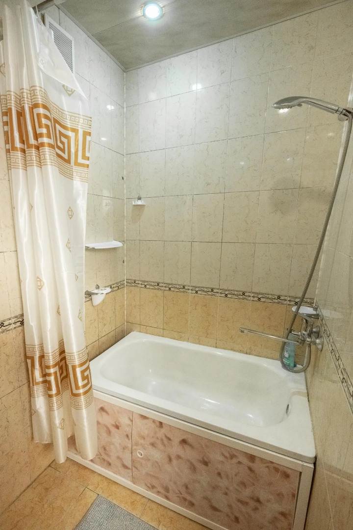 Привал на проспекте Имама Шамиля