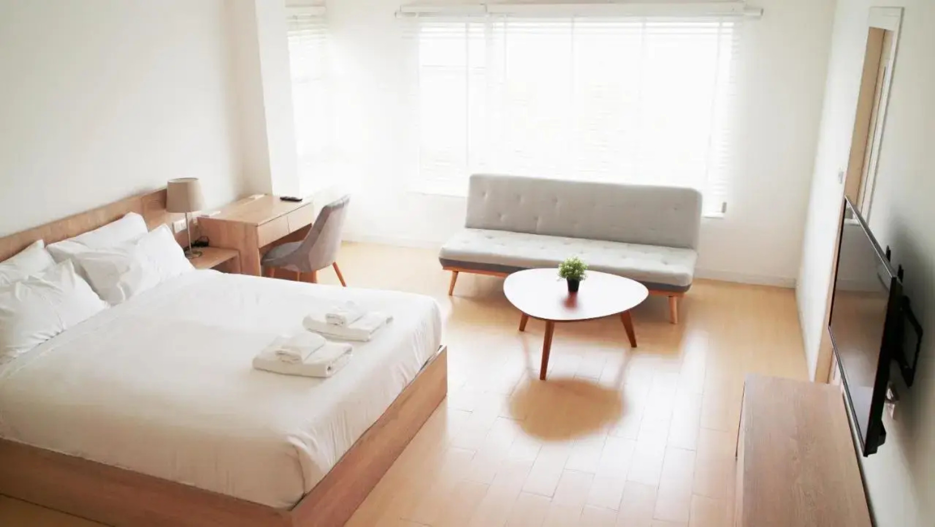 The White Garden Premier Saraburi