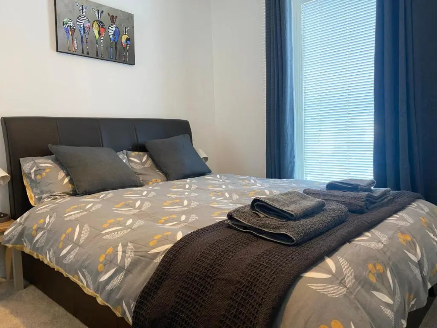 The Duplex Nairn- Spacious 3 Bedroom with sunny balcony