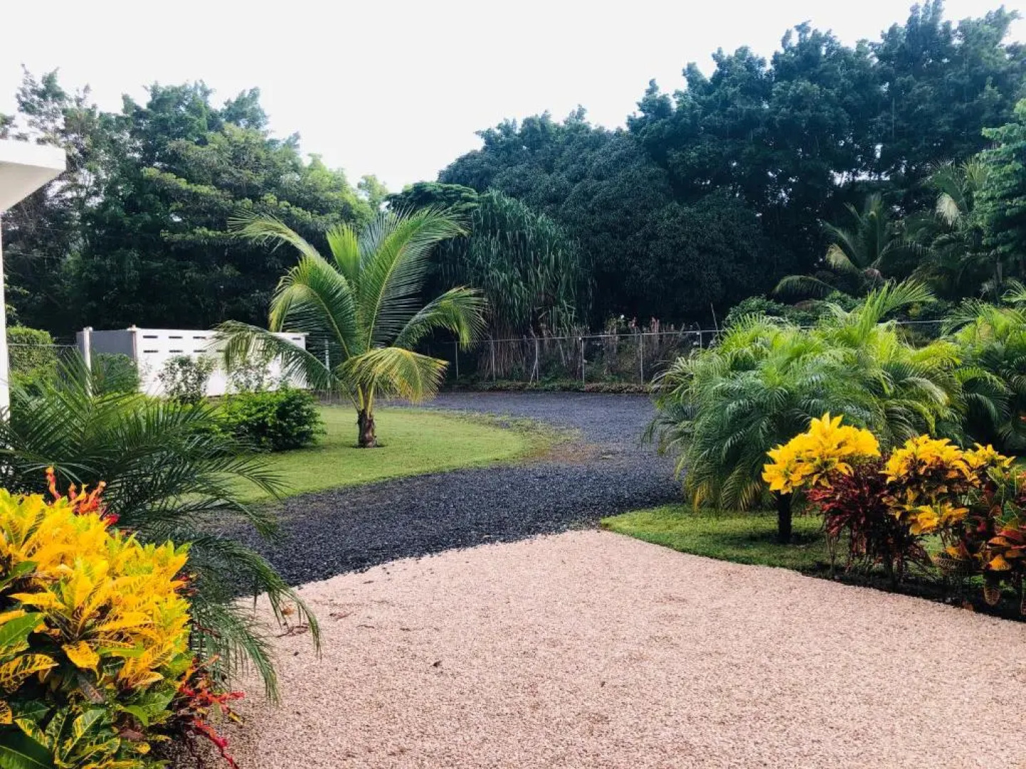 Seahorse Resort and Dive Center