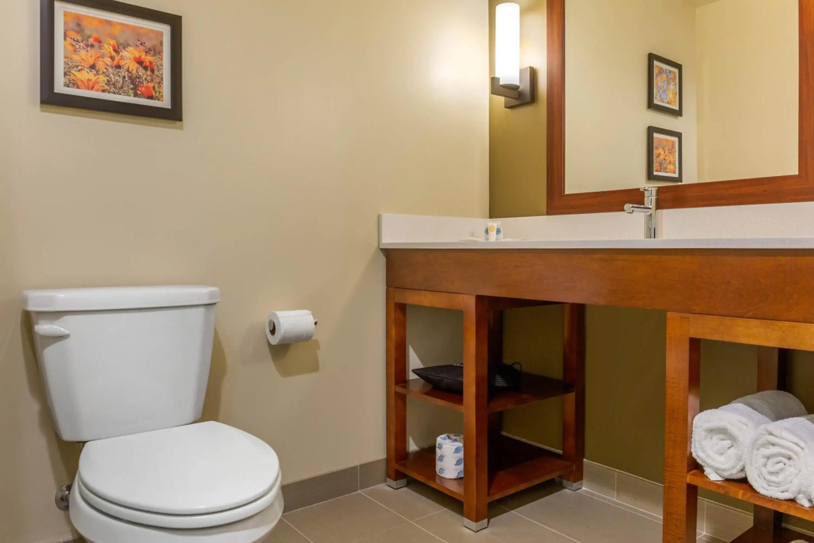 Comfort Inn & Suites