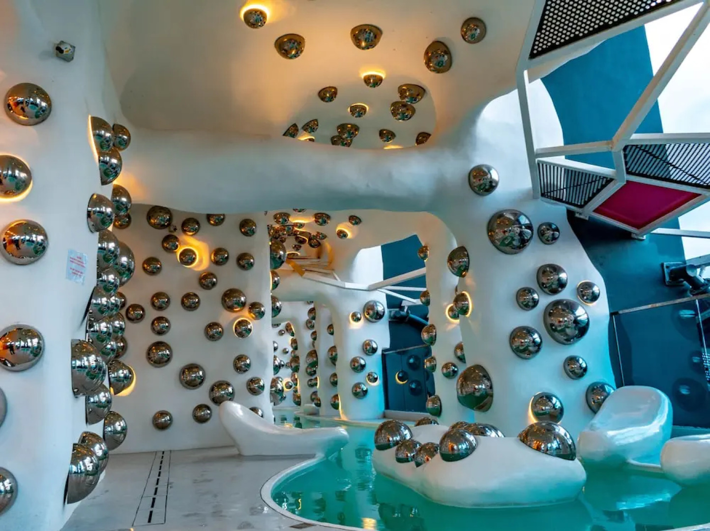 Arte Plus by Easy Suites