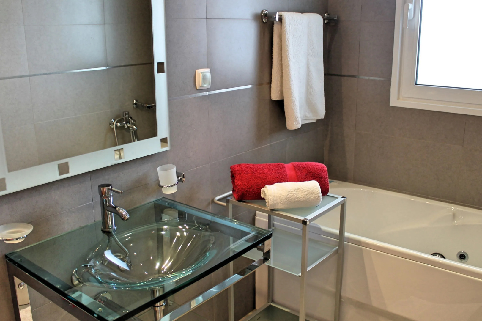 Villa, heated pool in sunny area, views of mountain and sea | Villa Dilis