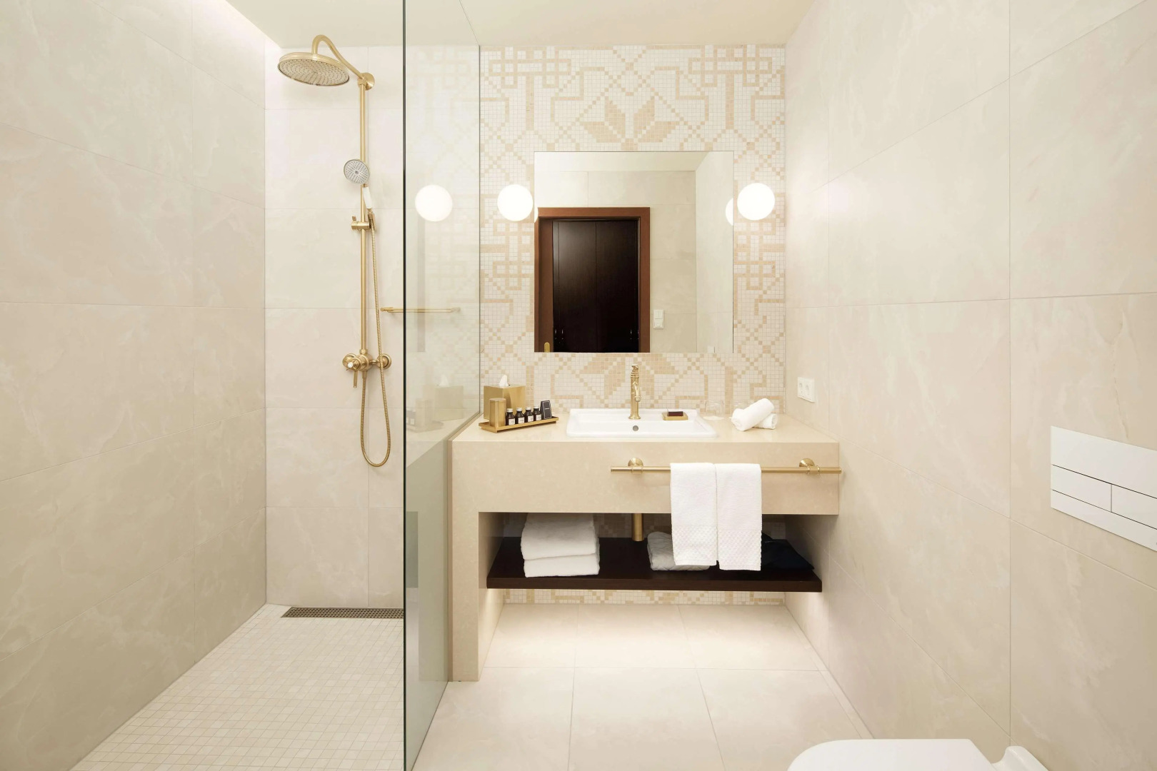 Reykjavik Konsulat Hotel, Curio Collection by Hilton