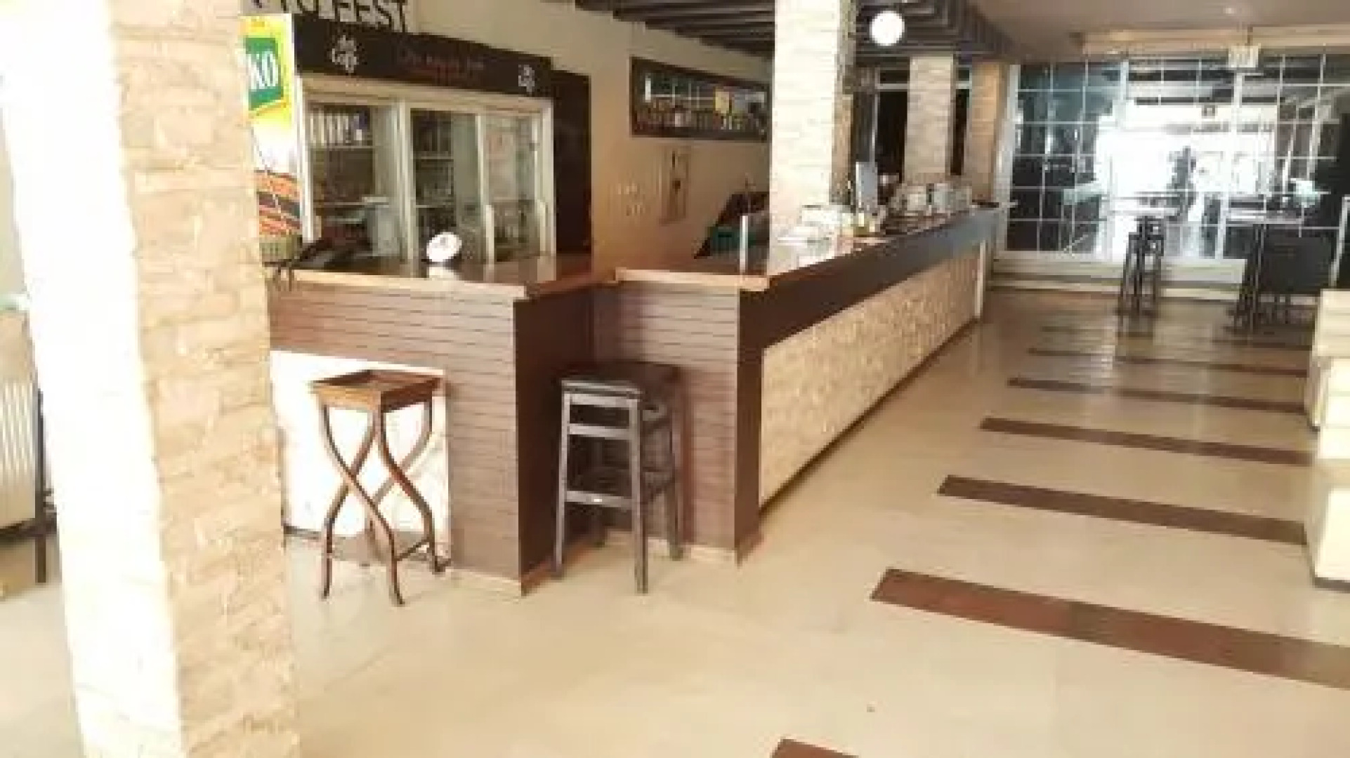 Art Theatre Caffe - River view Hotel