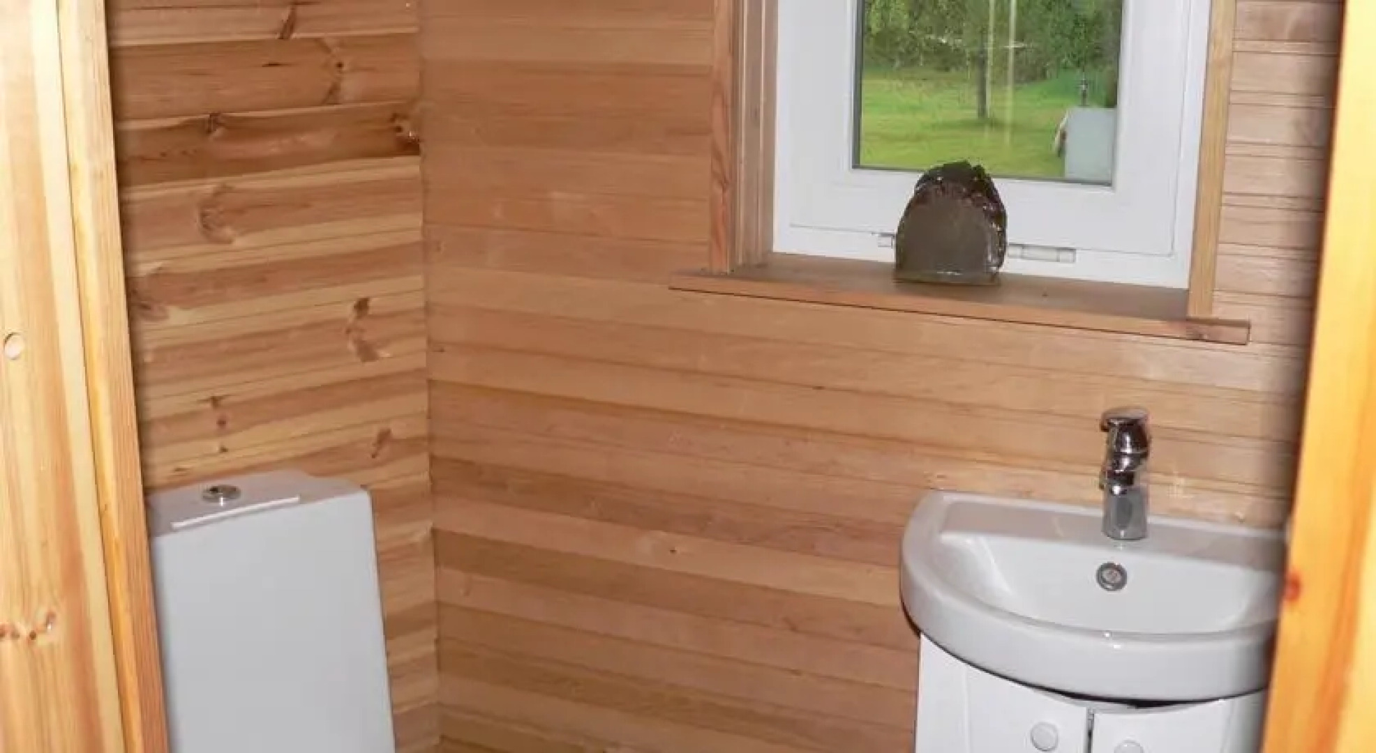 Vikipalu Country House