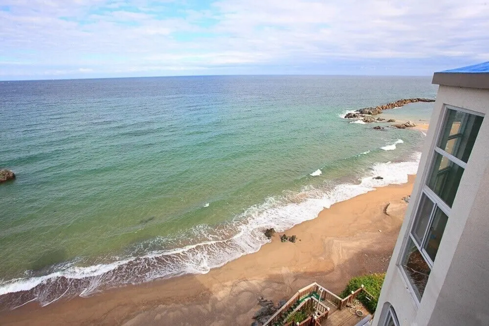 Uljin Sand Beach Pension