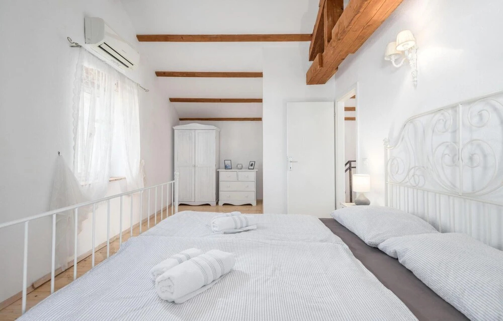 Nice Home in Vosteni With 2 Bedrooms and Outdoor Swimming Pool