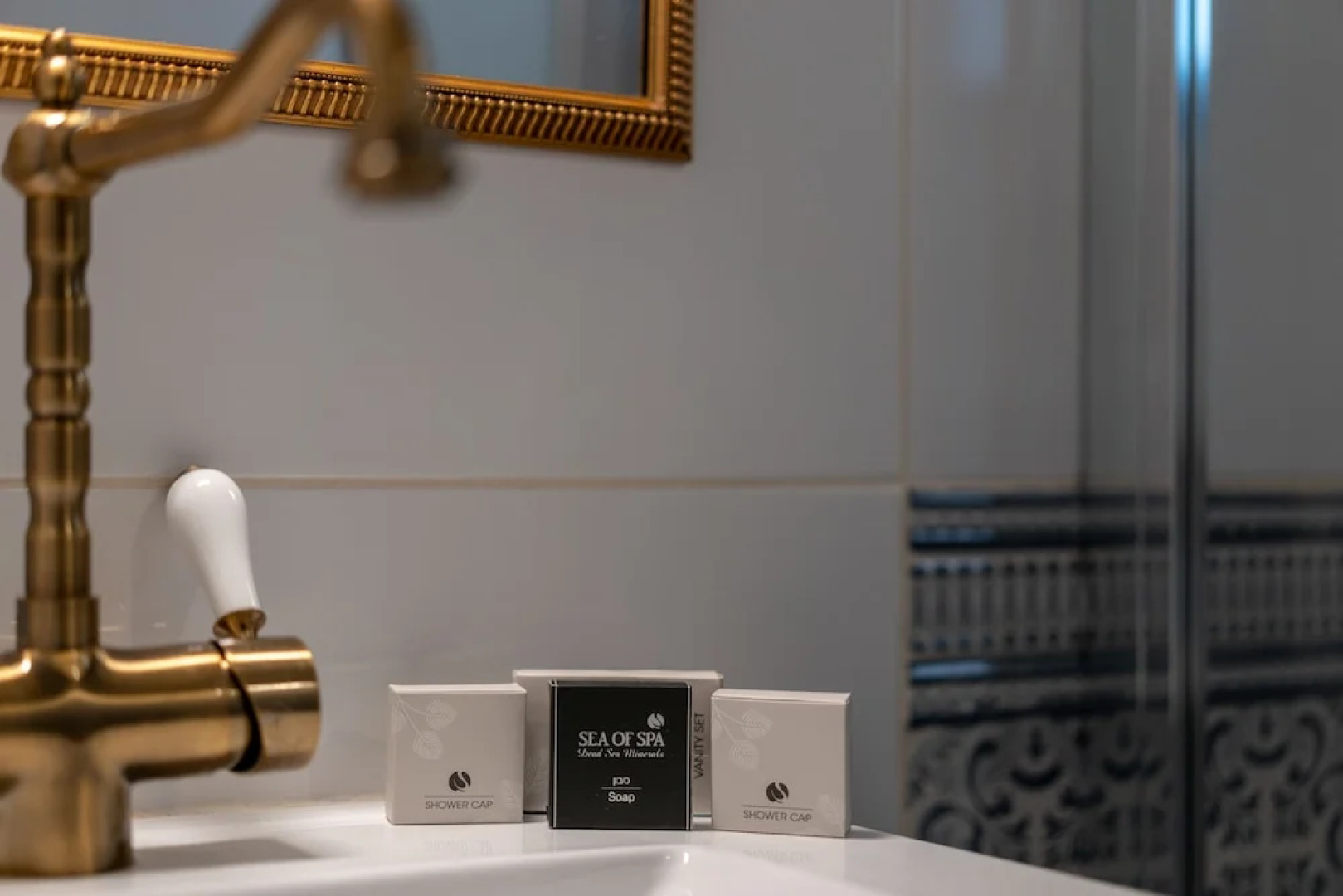 Arabesque Arts & Residency