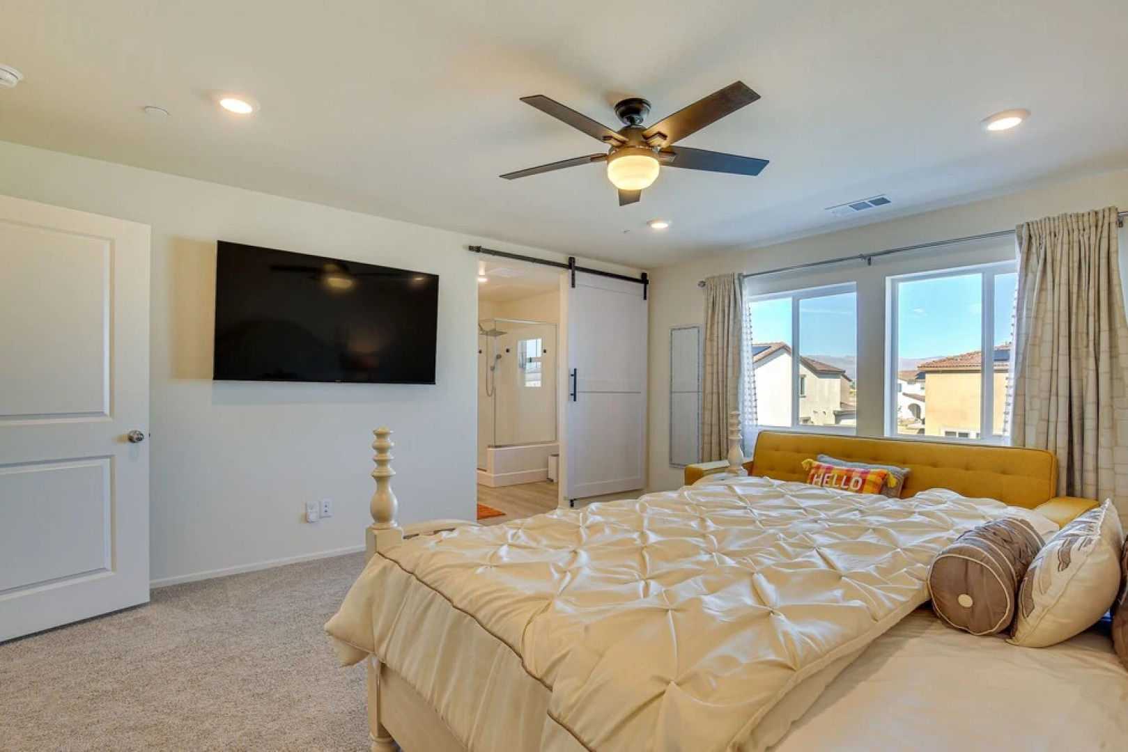 Chic Coachella Home < 3 Mi to Empire Polo Club