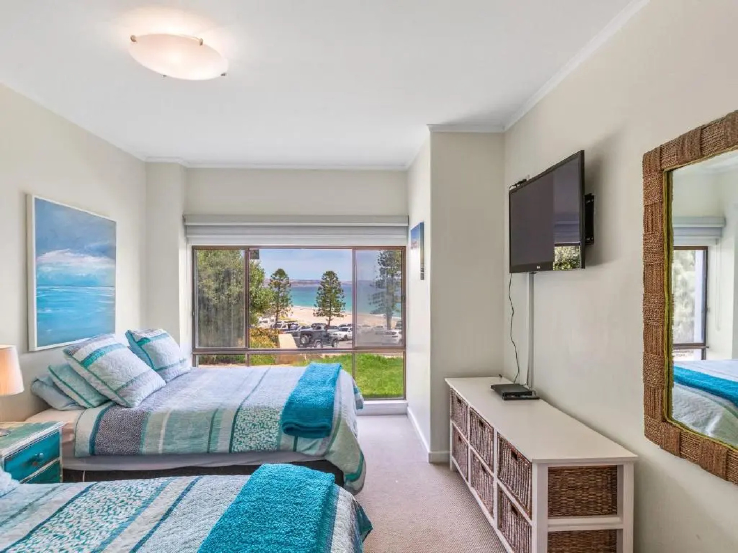 King of North Bay - 103 Gold Coast Drive
