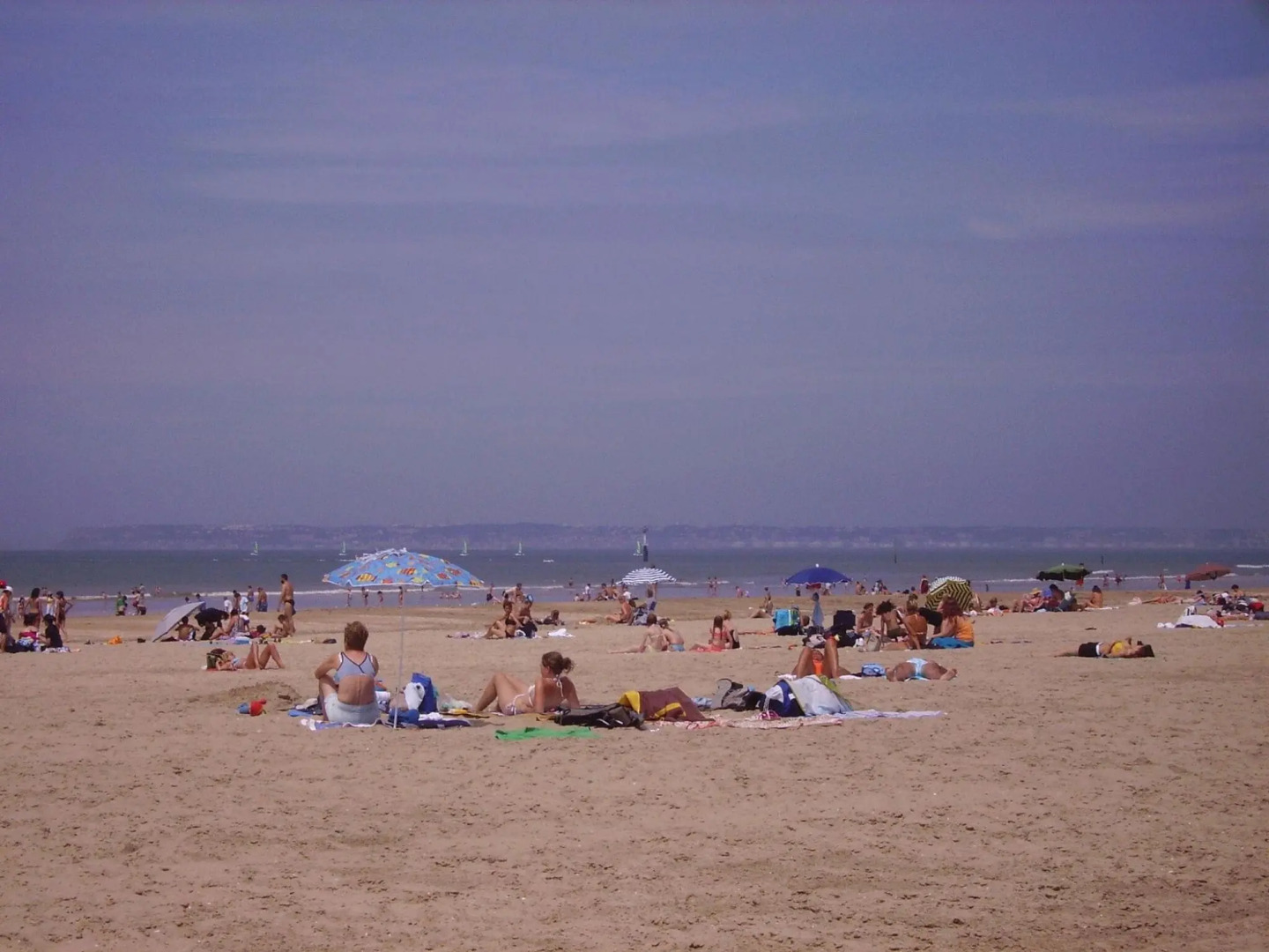 Estate in Normandy With Pool & Tennis Court