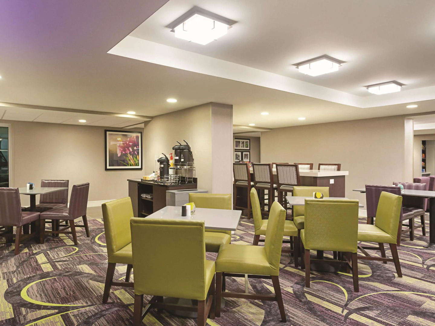 La Quinta Inn & Suites by Wyndham Baltimore BWI Airport