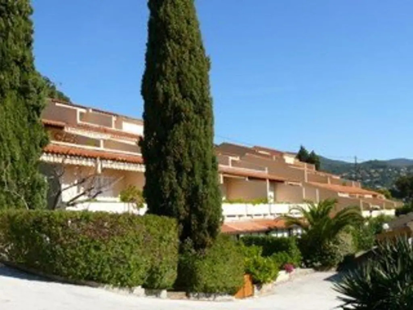 Appartement Le Lavandou, 1 pièce, 4 personnes - FR-1-251-269