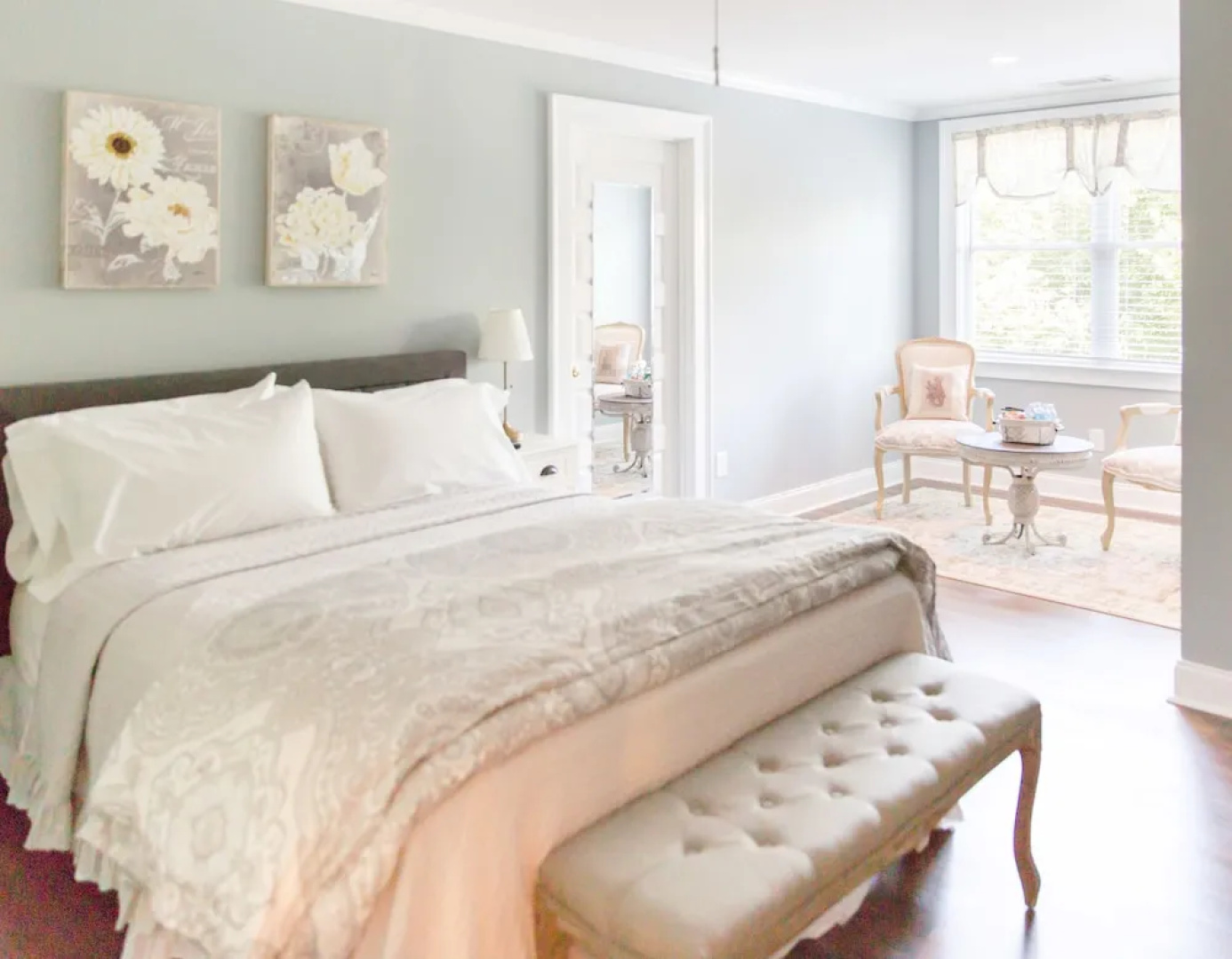 AVA House Bed & Breakfast