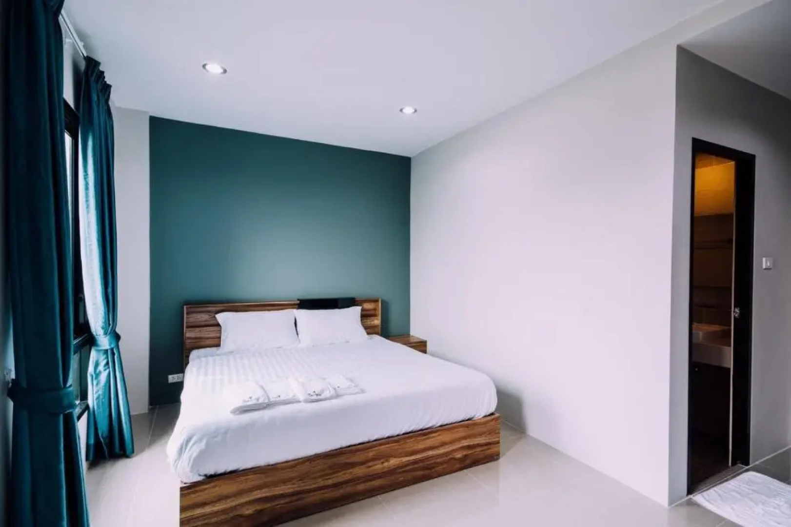 The Living Hotel SamutPrakan
