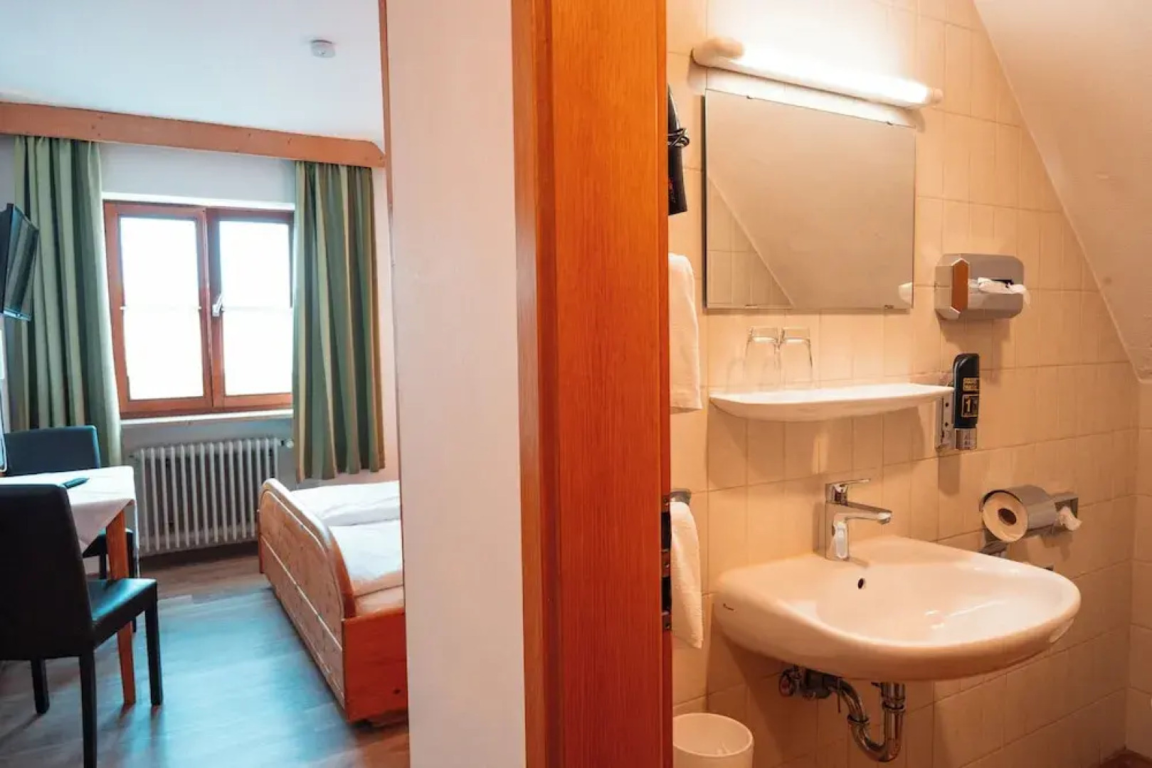 Gästehaus - Kipfenberg