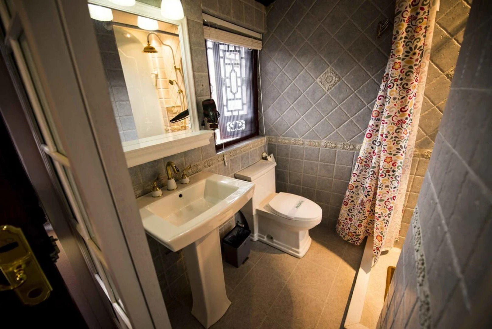 Dali Mufu International Youth Hotel