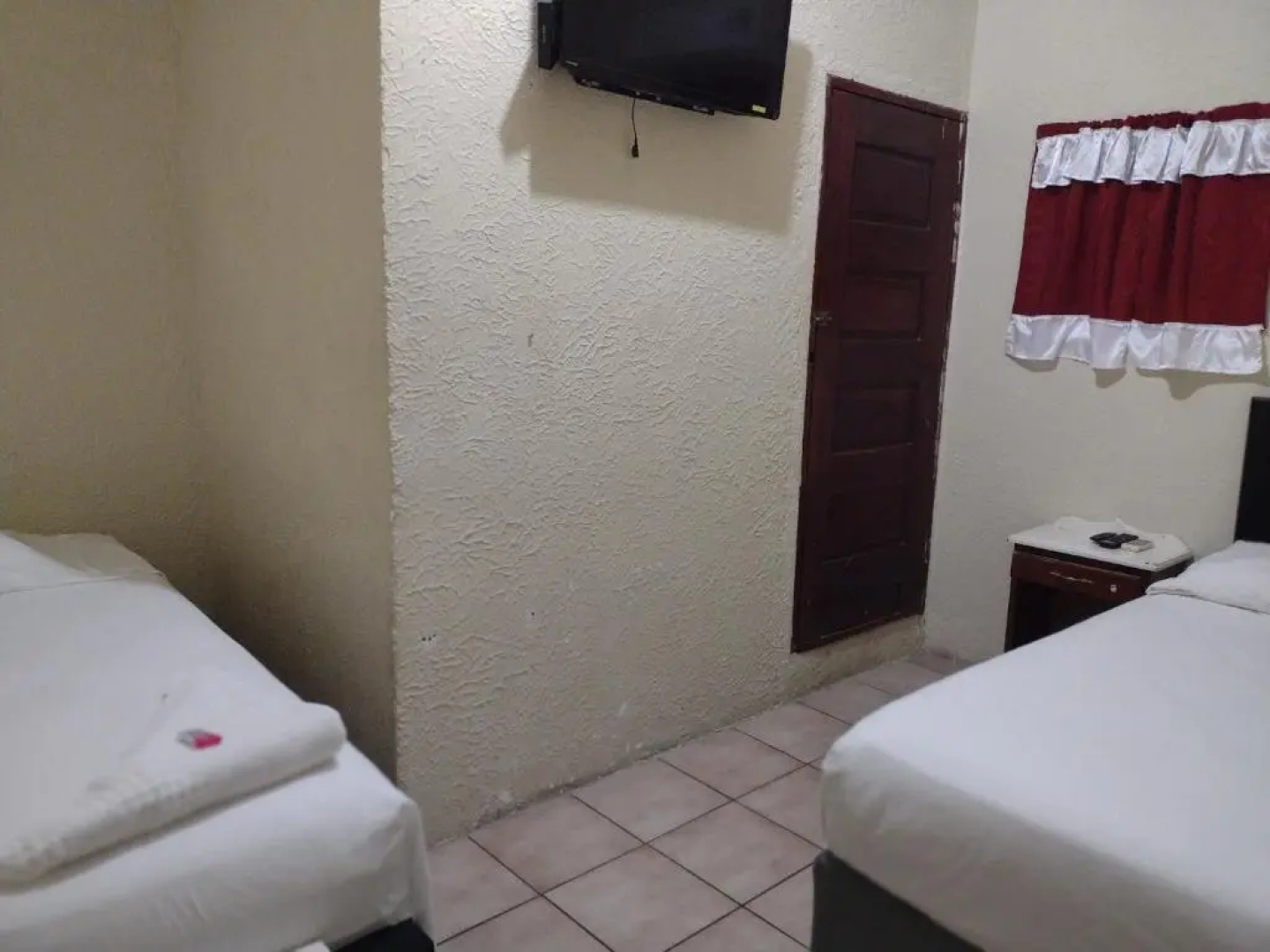 Rosa's Hotel