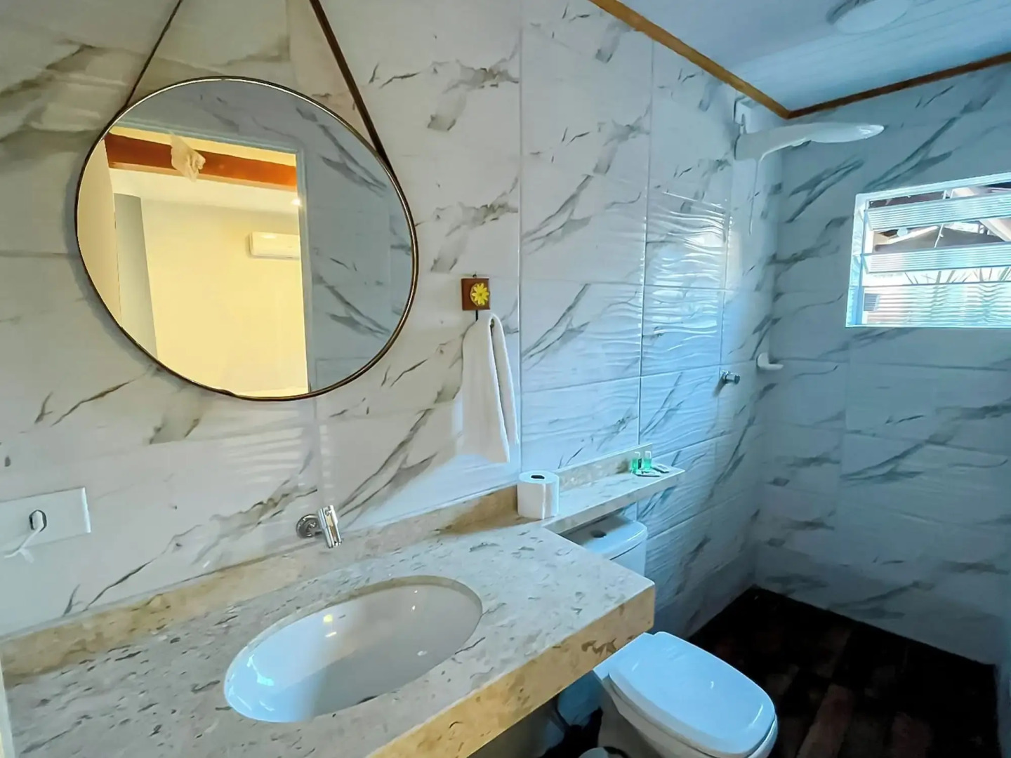 VELINN Pousada Praia do Perequê