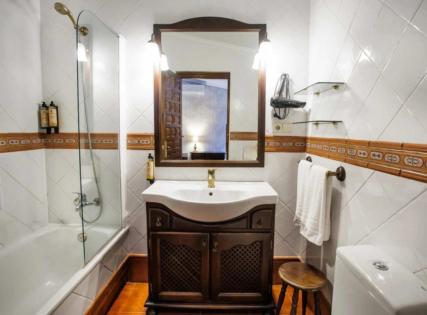 Hotel Conde Rodrigo II by eme hoteles