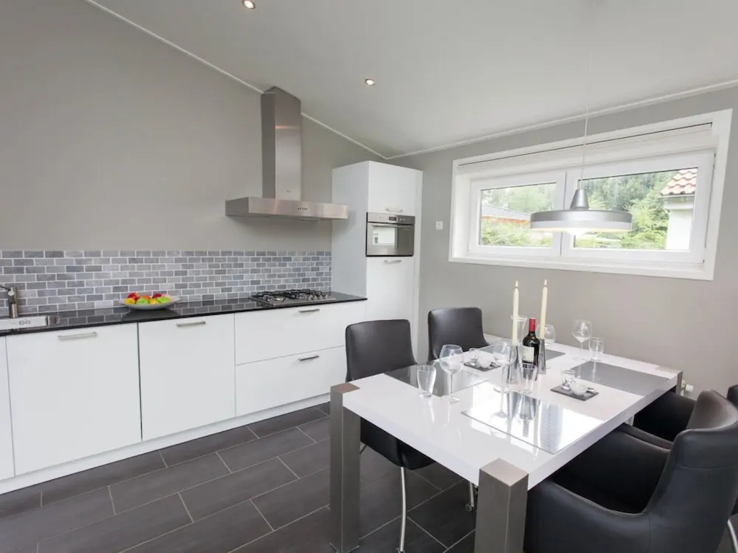 Modern Chalet Near Brunssummerheide