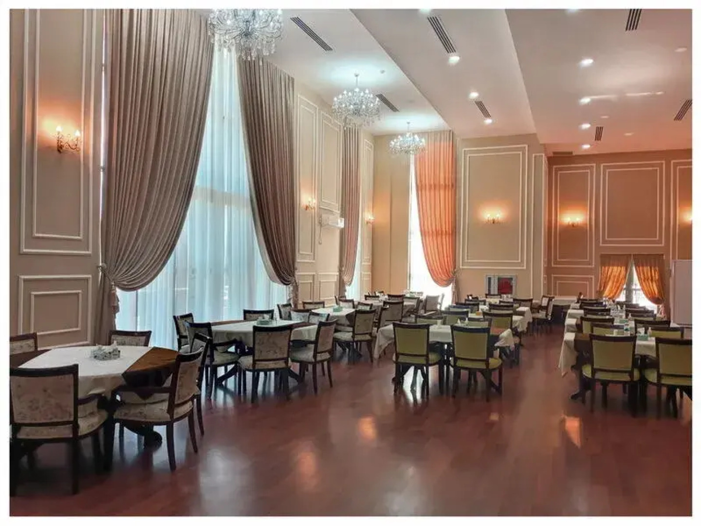 Чарлак Отель