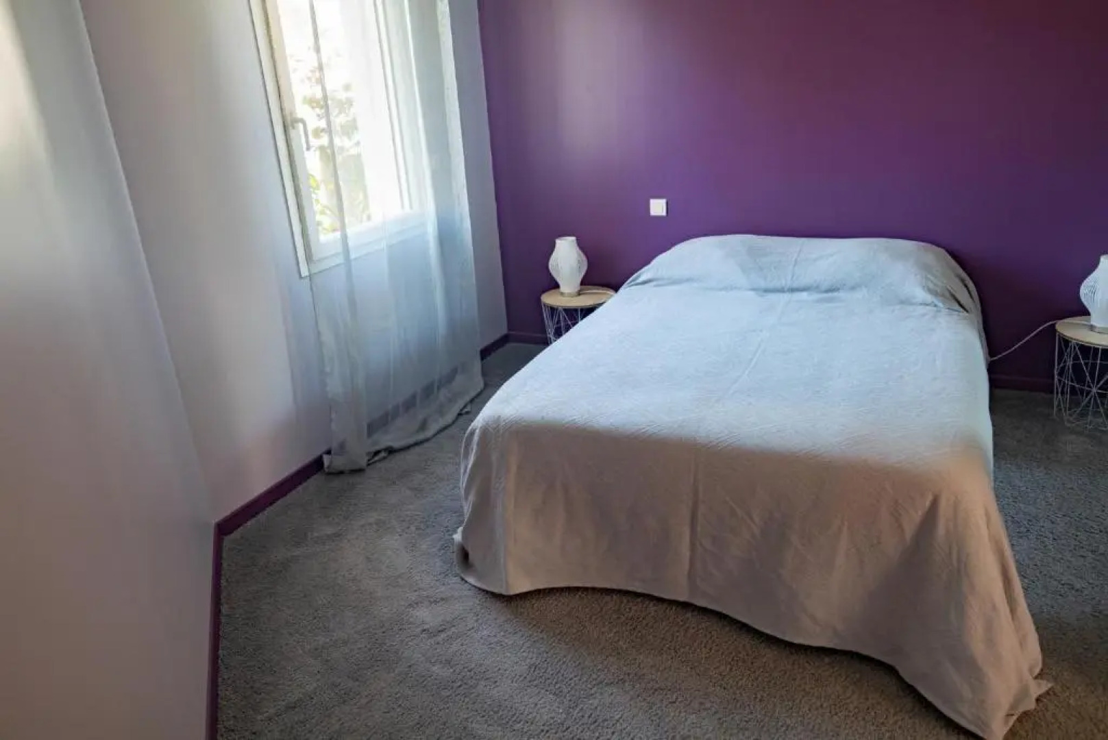 Plaisant villa with pool, close to the beach